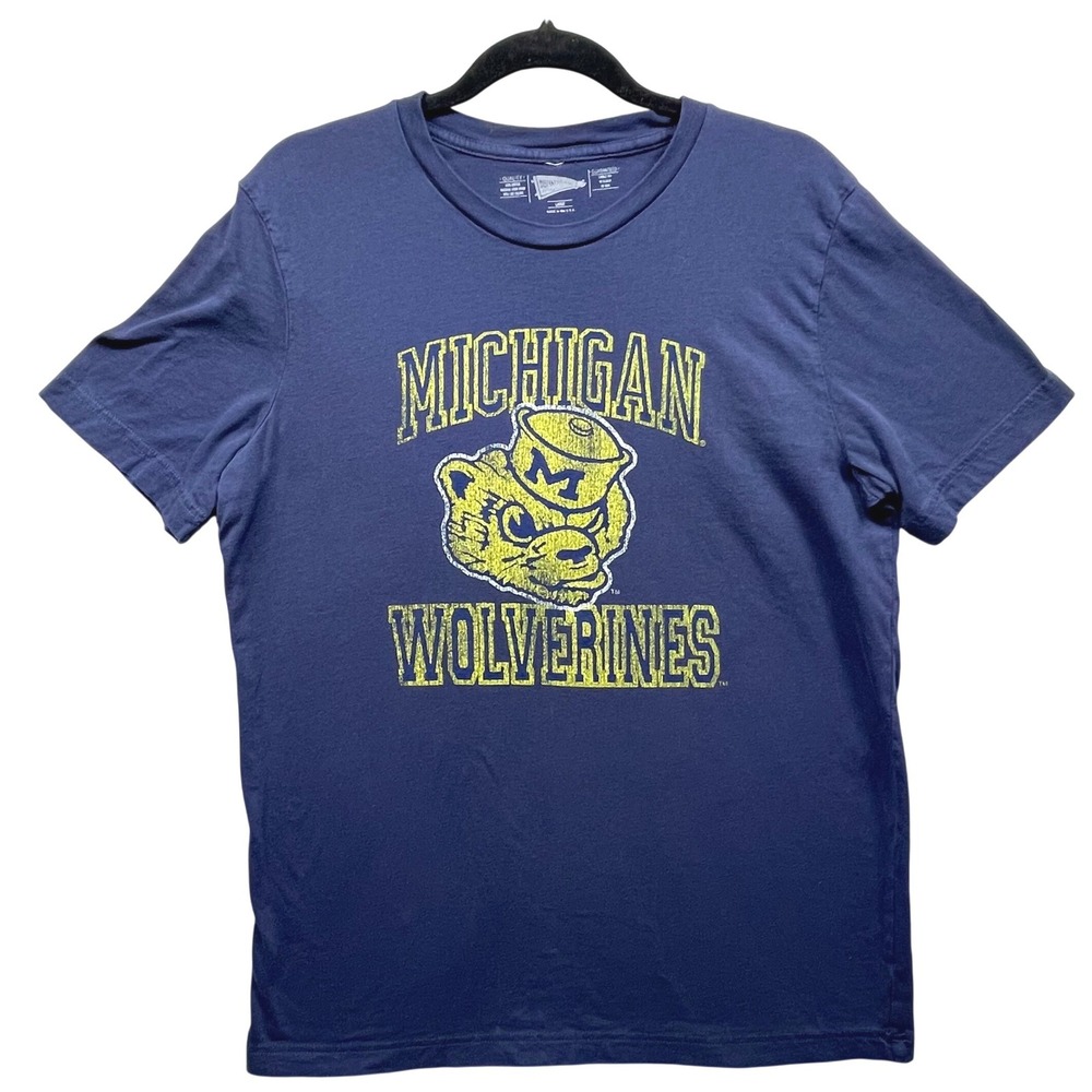Distant Replays Michigan Wolverines T-Shirt Mens Large Navy Blue Graphic Tee